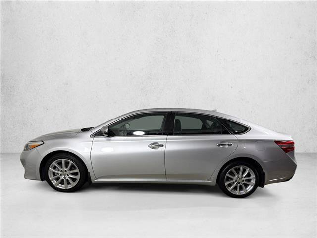Used 2014 Toyota Avalon Limited w/ Technology Package FWD image 8