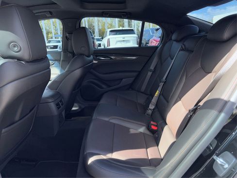 Used 2020 Cadillac CT5 V w/ Premium Package image 10