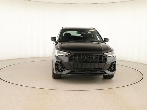 Certified 2024 Audi Q3 2.0T Premium Plus image 11