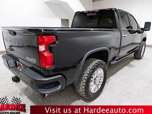 Used 2023 Chevrolet Silverado 2500 High Country image 5