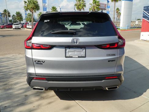 Used 2026 Honda CR-V Sport image 7