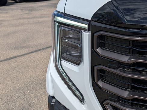 New 2026 GMC Sierra 1500 AT4X AWD/4WD image 4