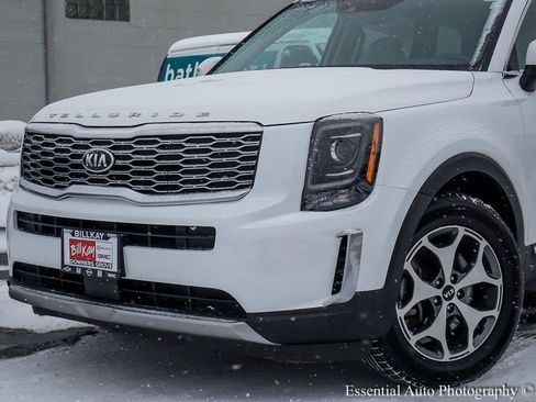 Used 2020 Kia Telluride EX image 3