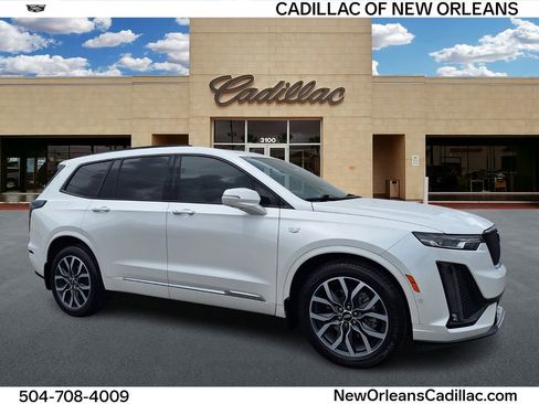 Used 2021 Cadillac XT6 Sport AWD/4WD image 1