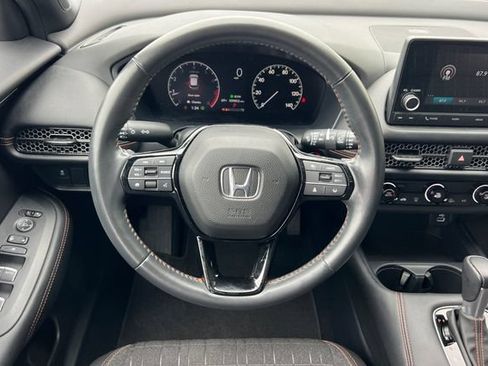 Used 2024 Honda HR-V Sport image 15