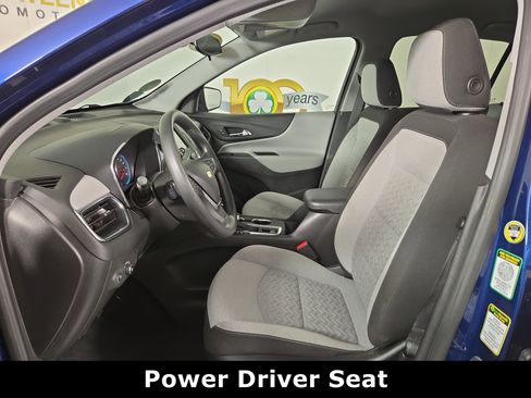 Used 2022 Chevrolet Equinox LS w/ LS Convenience Package image 11