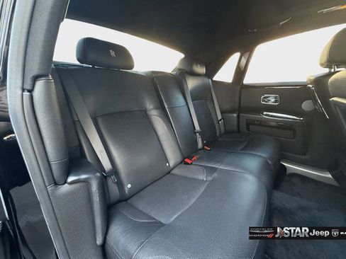 Used 2011 Rolls-Royce Ghost image 18