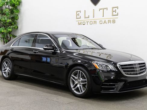 Used 2018 Mercedes-Benz S 560 4MATIC Sedan w/ AMG Line Exterior image 9