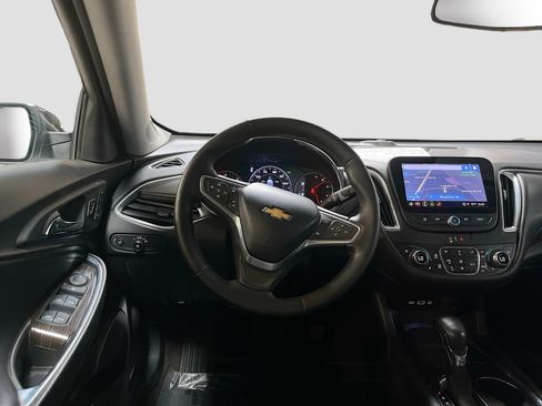 Used 2023 Chevrolet Malibu LT w/ Redline Edition FWD image 23