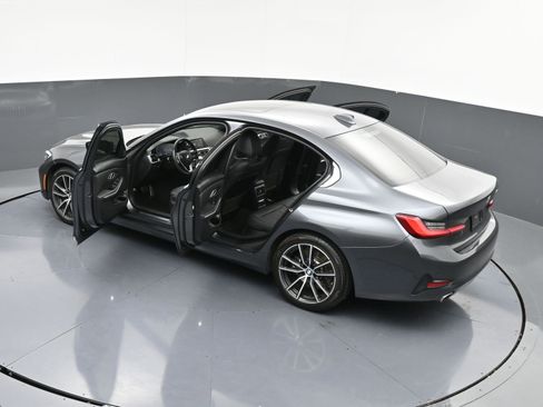 Used 2020 BMW 330i Sedan w/ Convenience Package image 45