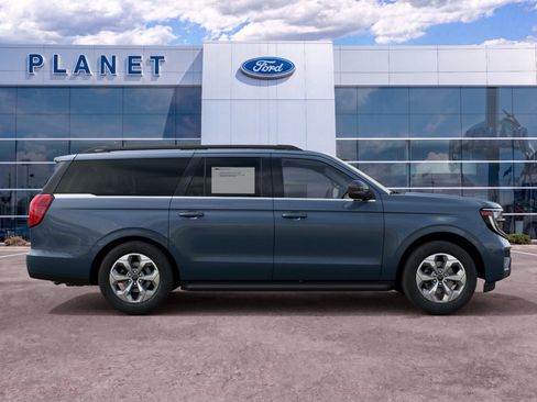 New 2027 Ford Expedition Max Active RWD image 6