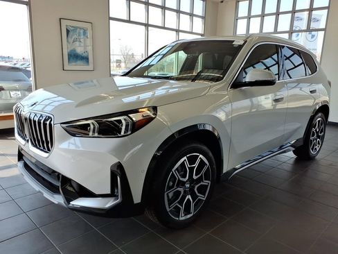 New 2026 BMW X1 xDrive28i image 3