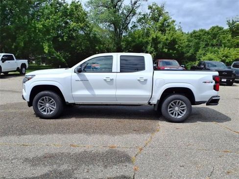 New 2025 Chevrolet Colorado LT w/ LT Convenience Package image 7