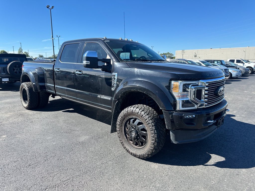 Used 2021 Ford F450 Platinum w/ FX4 Off-Road Package AWD/4WD image 2