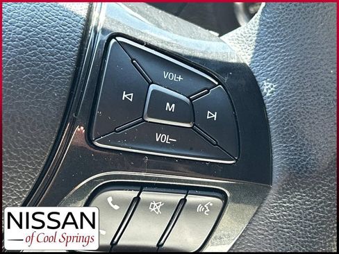 Used 2018 Ford Explorer XLT FWD image 29