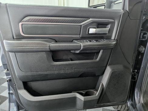 Used 2026 RAM 2500 Big Horn AWD/4WD image 16