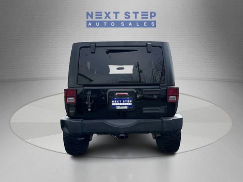 Used 2017 Jeep Wrangler Unlimited Sport w/ Quick Order Package 24S AWD/4WD image 7