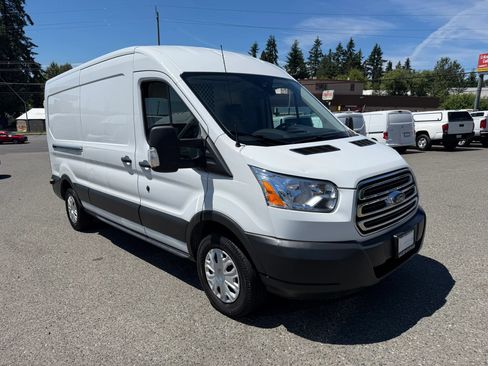 Used 2018 Ford Transit 250 148 Medium Roof RWD image 3