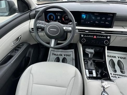 New 2026 Hyundai Tucson SEL image 11