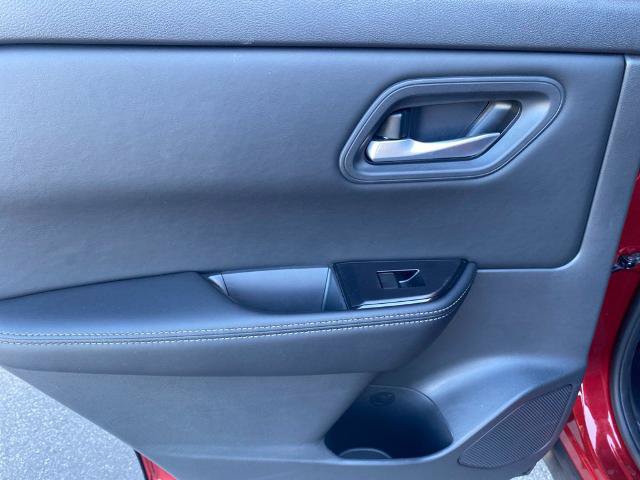 Certified 2026 Nissan Rogue SV w/ Cold Weather Package FWD image 28