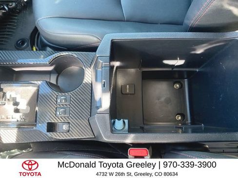 Used 2022 Toyota 4Runner TRD Off-Road Premium AWD/4WD image 21