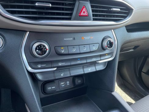 Used 2020 Hyundai Santa Fe SEL FWD image 18