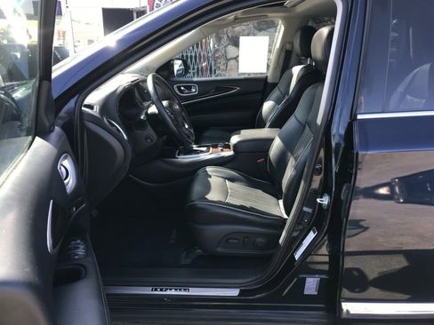 Used 2018 INFINITI QX60 Luxe w/ Deluxe Technology Package image 10