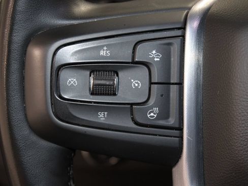 Used 2024 GMC Sierra 1500 SLT AWD/4WD image 39