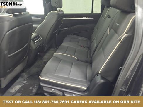 Used 2025 Cadillac Escalade ESV Sport image 3