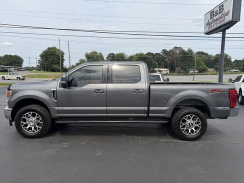 Used 2021 Ford F250 Lariat w/ Lariat Value Package AWD/4WD image 9