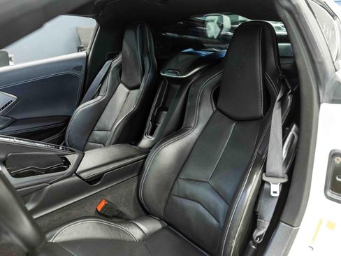 Used 2020 Chevrolet Corvette Stingray Preferred Cpe w/ 2LT Preferred Equipment Group RWD image 8