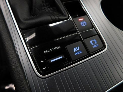 Used 2021 Toyota Sienna XSE w/ XSE Plus Package image 37