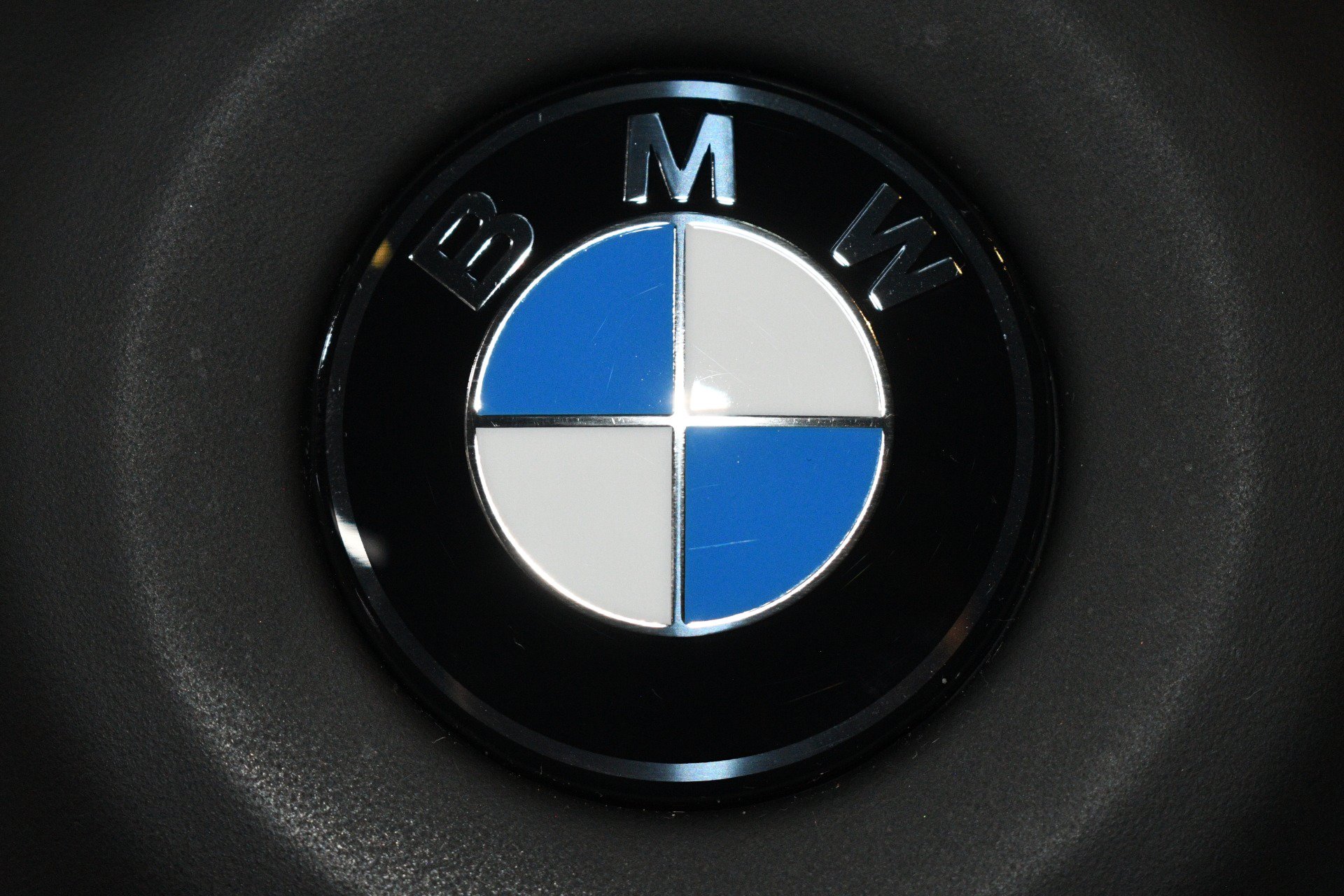 Used 2025 BMW M5 w/ Carbon Package AWD/4WD image 29