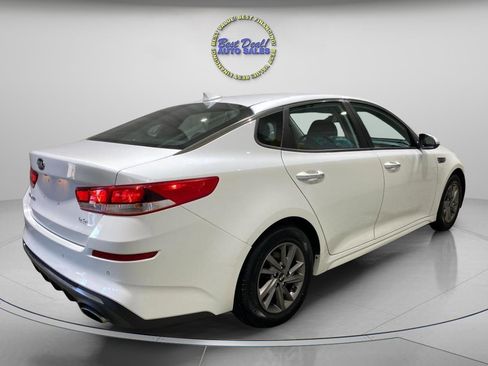Used 2019 Kia Optima LX FWD image 4
