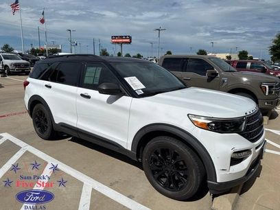 Certified 2020 Ford Explorer XLT w/ Equipment Group 202A