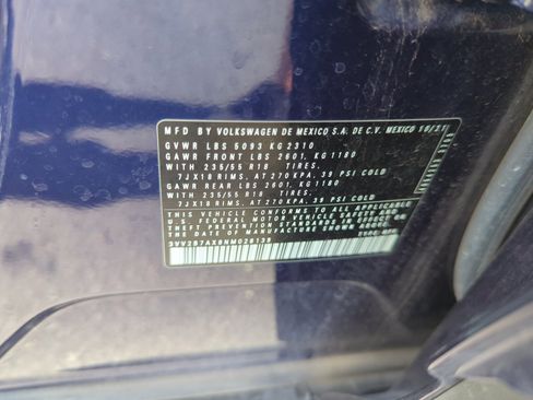 Certified 2022 Volkswagen Tiguan SE w/ Panoramic Sunroof Package image 24