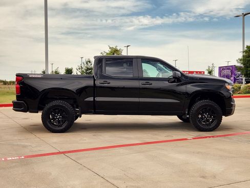 New 2026 Chevrolet Silverado 1500 Custom Trail Boss w/ LPO, Dark Essentials Package AWD/4WD image 7