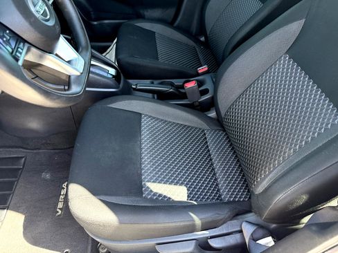 Used 2020 Nissan Versa S image 9