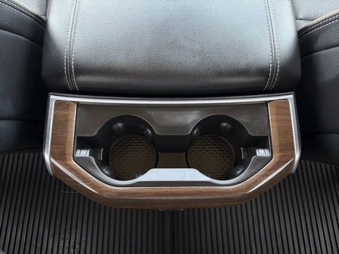 Used 2021 RAM 1500 Laramie image 3