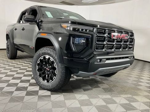 New 2026 GMC Canyon AT4 AWD/4WD image 46