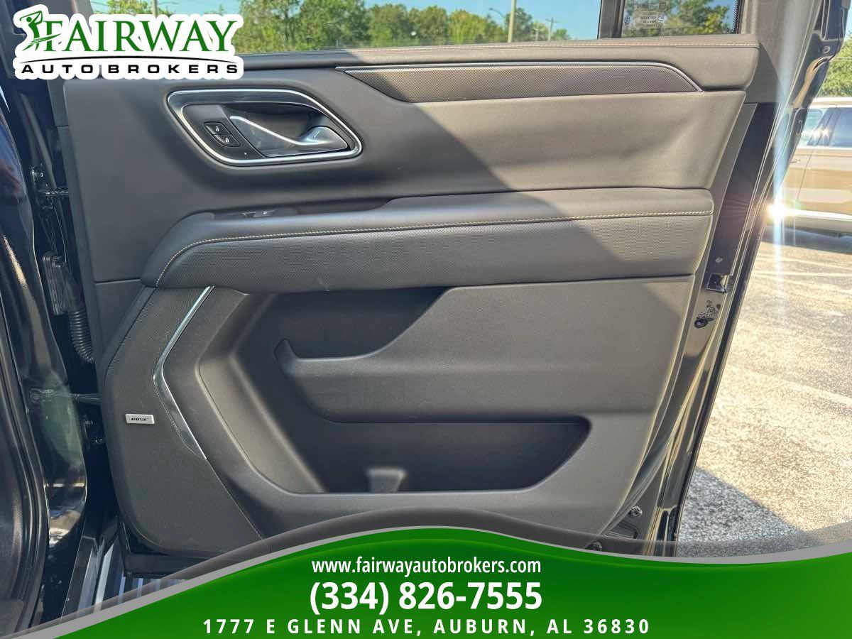 Used 2021 GMC Yukon XL AT4 w/ AT4 Premium Plus Package AWD/4WD image 34