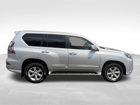 Used 2015 Lexus GX 460 AWD/4WD image 29