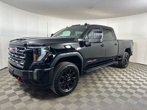 Used 2024 GMC Sierra 2500 AT4 w/ AT4 Premium Plus Package image 7