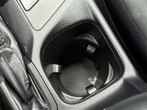 Used 2017 Toyota RAV4 LE w/ All Weather Liner Package image 32