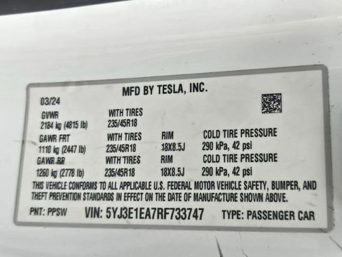 Used 2024 Tesla Model 3 Standard Range RWD image 35