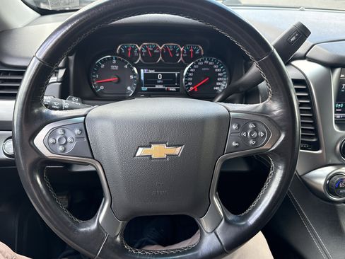 Used 2019 Chevrolet Tahoe LS w/ Max Trailering Package AWD/4WD image 18
