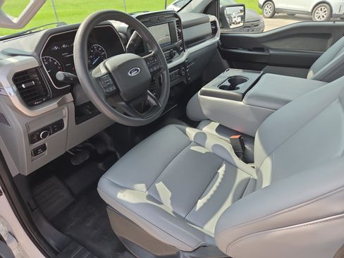 Used 2021 Ford F150 XL w/ Equipment Group 101A High RWD image 13