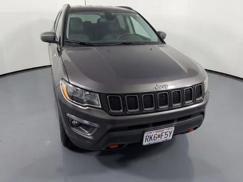 Used 2019 Jeep Compass Trailhawk AWD/4WD image 7