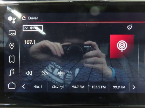 Used 2025 GMC Sierra 2500 Denali w/ Technology Package image 21