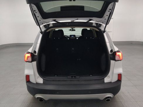 Used 2020 Ford Escape SE FWD image 29